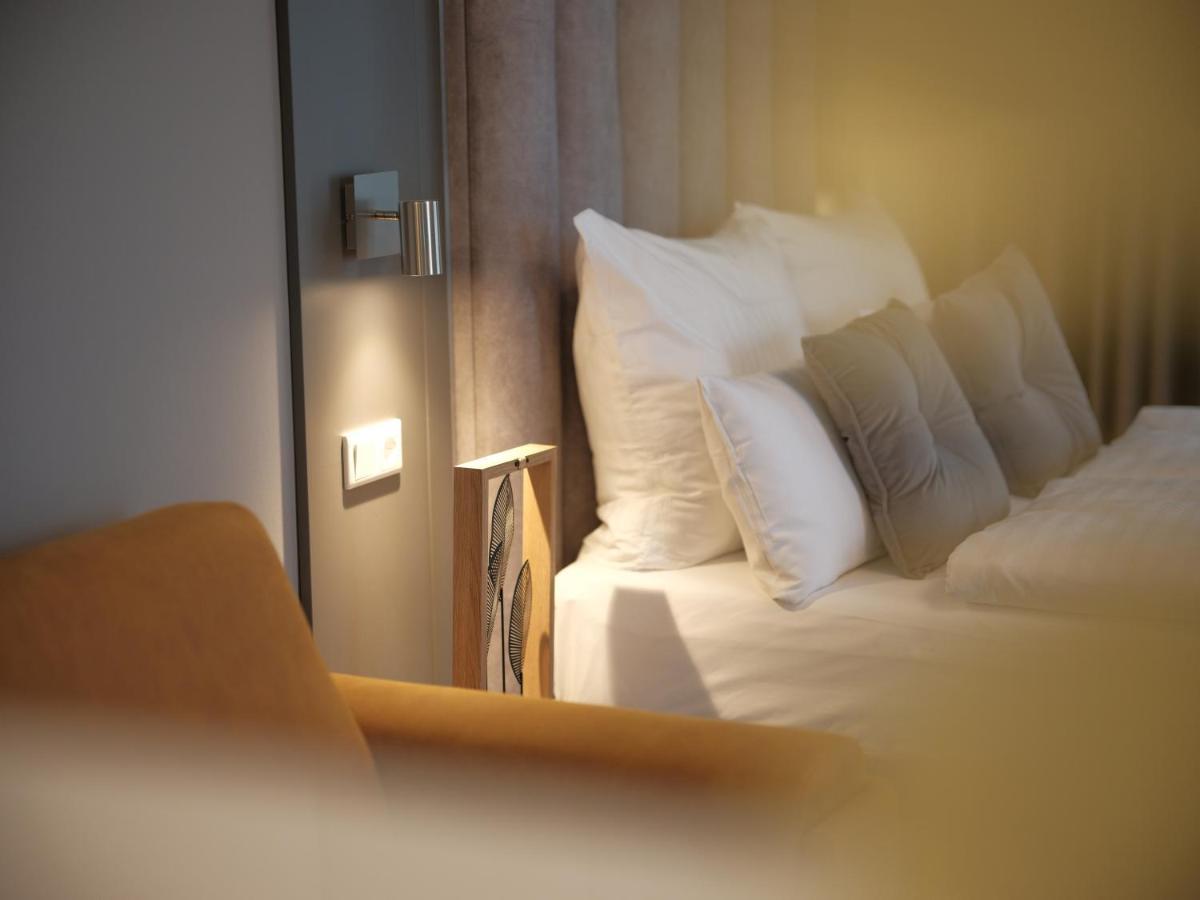 The Rooms - Hotel & House Frankfurt am Main Exterior foto