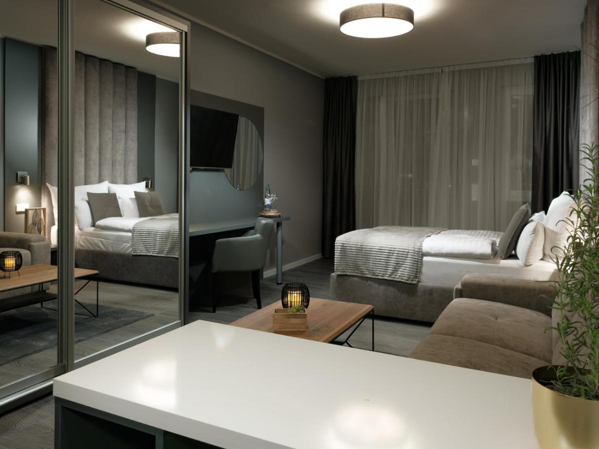 The Rooms - Hotel & House Frankfurt am Main Exterior foto