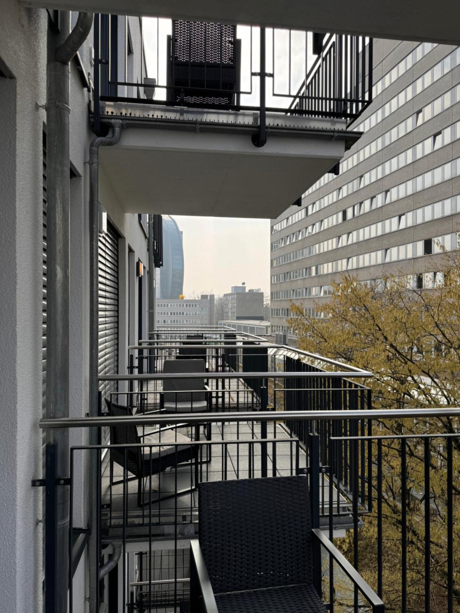 The Rooms - Hotel & House Frankfurt am Main Exterior foto